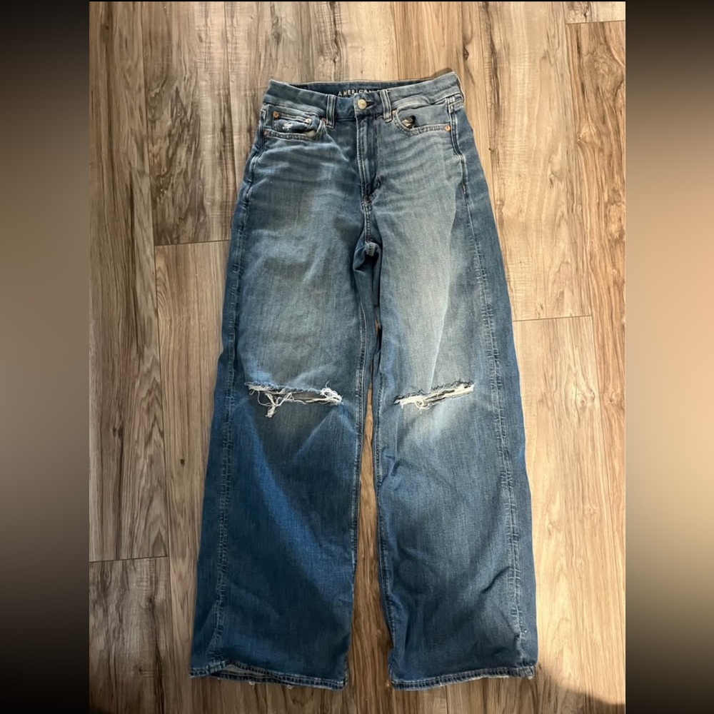 AE wide leg jeans size 6 long